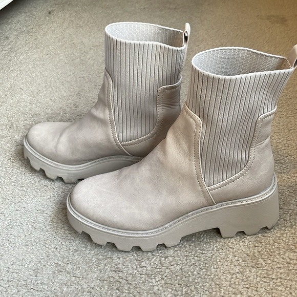 Dolce Vita booties - Picture 3 of 4